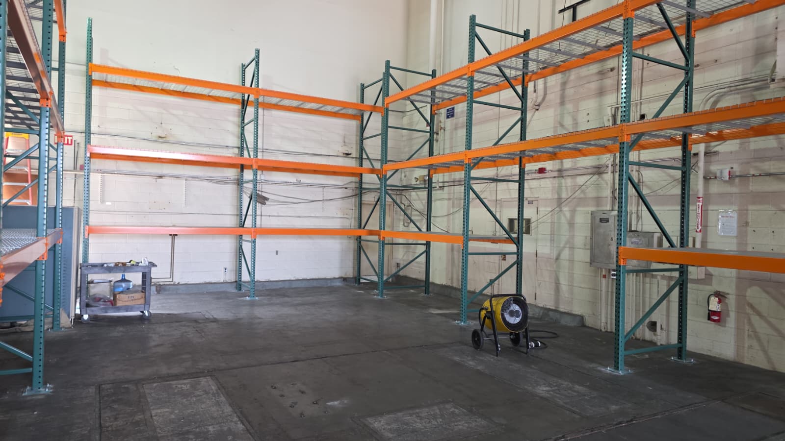 Pallet Racking, U Shaped Layout